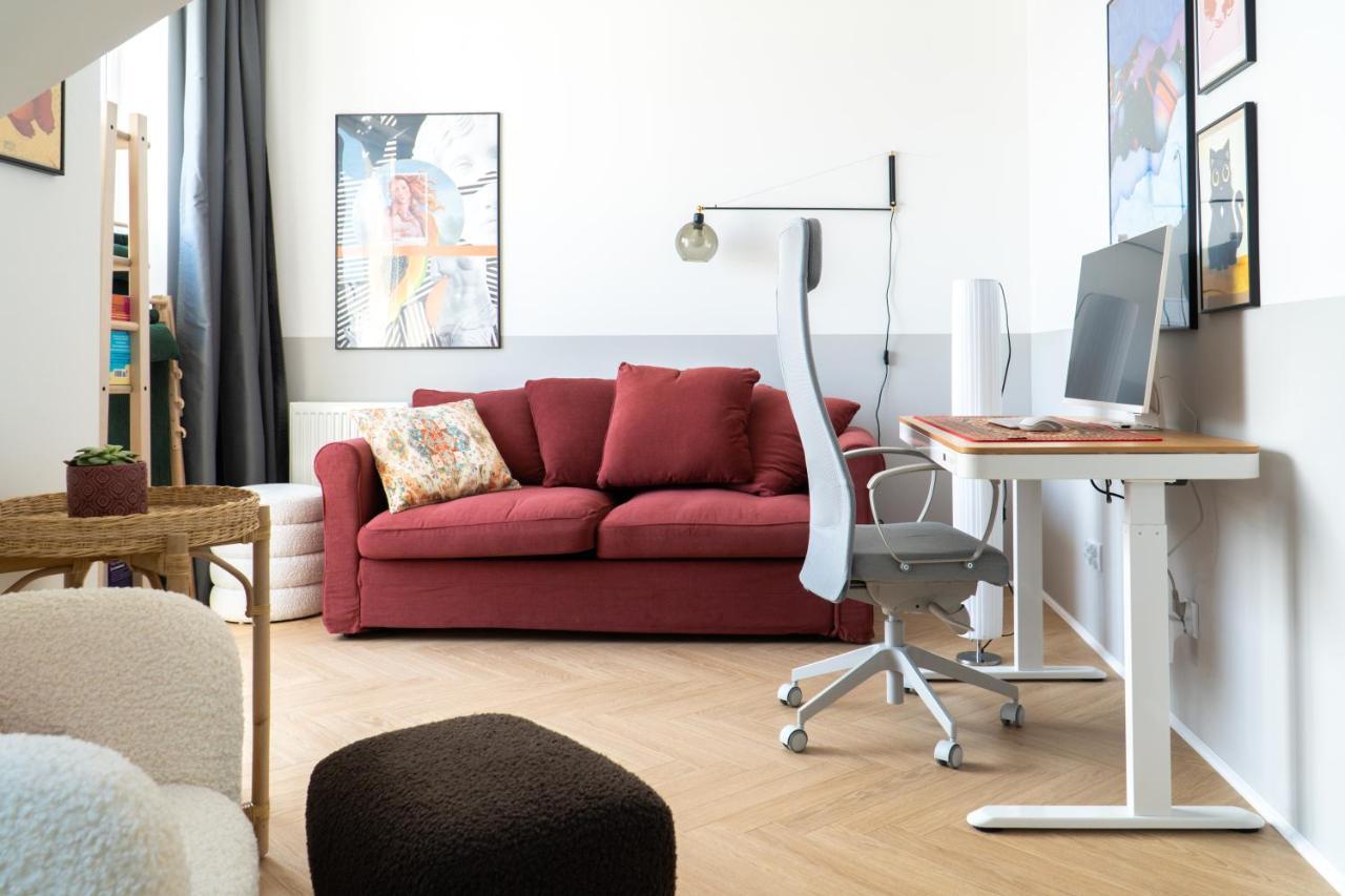 Old Town Gem Designer Apartment - Centre Location - Families - Remote Work Danzica Esterno foto